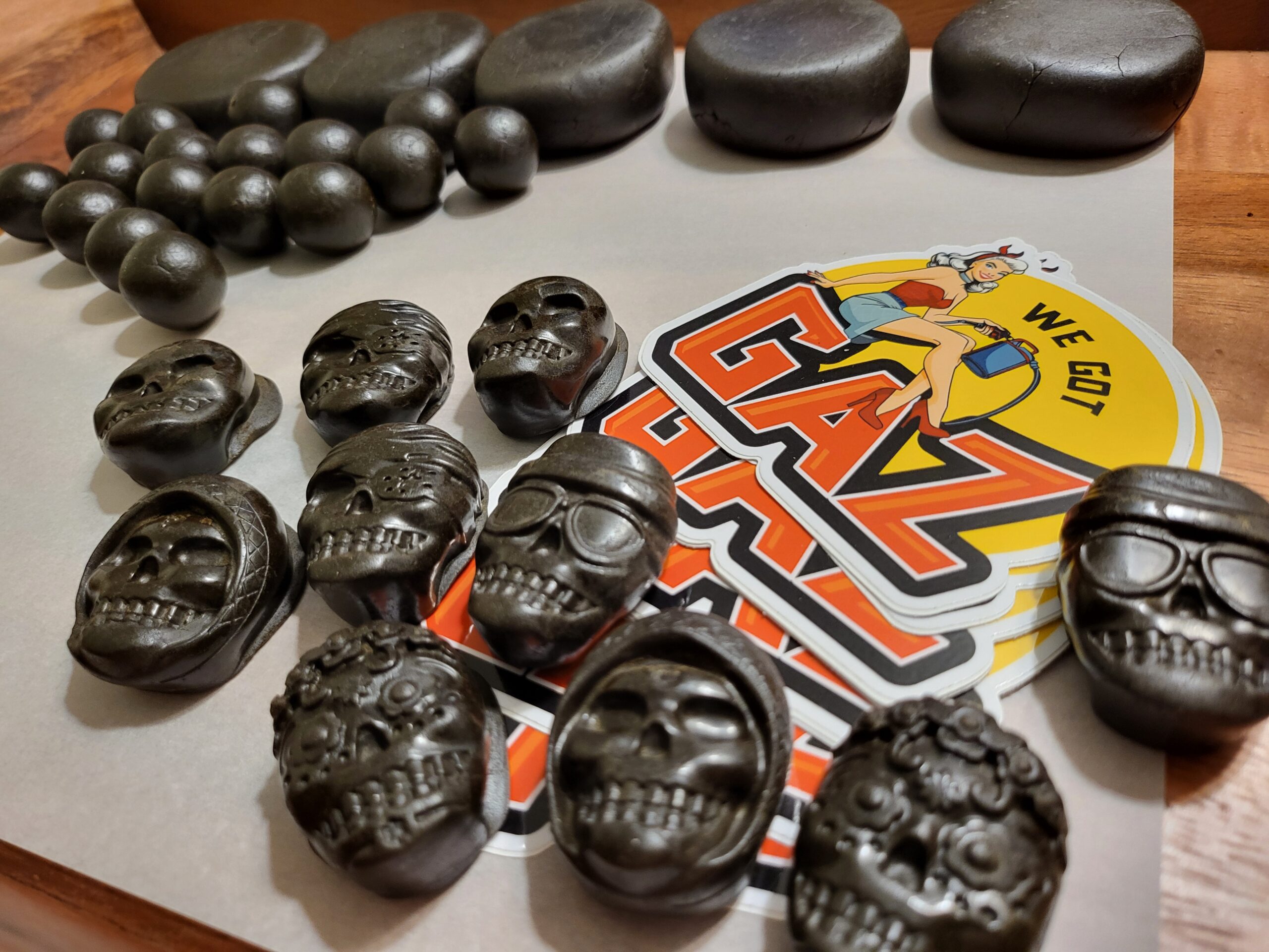 Hashish Skulls and Temple Balls dispalyed